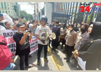 Forum Aktivis Medan Desak 2 Dewan Yang Berkelahi Dipecat