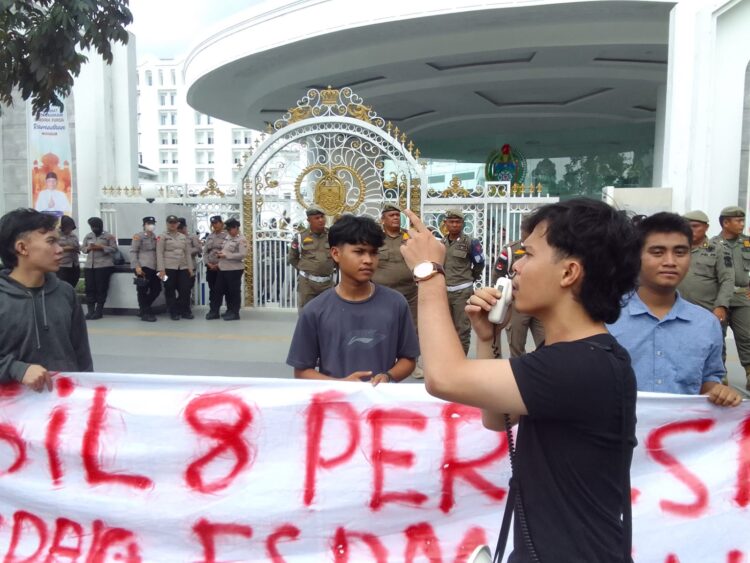 Rehab Gedung Disinyalir Fiktif, Disperindag Sumut Didemo