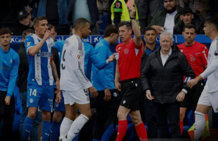 Diwarnai Kartu Merah Mbappe, Real Madrid Kalahkan Alaves 1-0