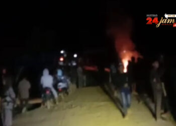 Truk Pengangkut Bantuan Sembako di Langkahan Aceh Utara Dibakar Warga