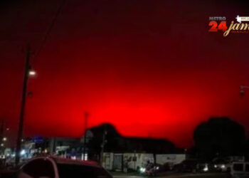 Fenomena Alam Langit Merah Darah Bikin Geger, Ini Kata BMKG!