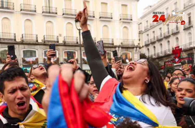 Ribuan Rakyat Venezuela Tumpah Ruah di Caracas Rayakan Tumbangnya Rezim Nicolas Madura