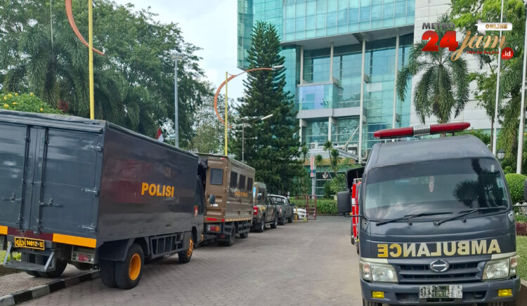 Hingga Jam 11.42 WIB, Belum Ada Tanda-tanda Kedatangan Pedagang dan Penikmat Babi di DPRD dan Pemko Medan