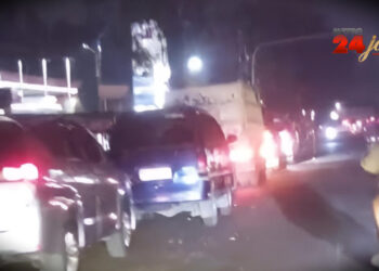 Warga Panik, Antrean BBM Mengular di Sejumlah SPBU