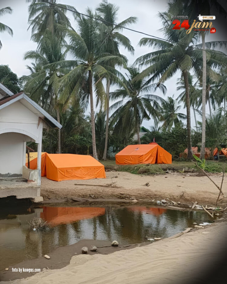 Prabowo Bilang tak Ada Lagi Pengungsi Tinggal di Tenda! “Jadi Kami yang Tinggal di Tenda Ini, Apa?”