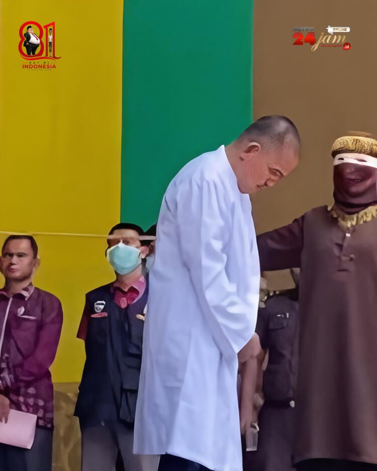 Dipergoki Berduaan di Kamar Hotel, Mantan Ajudan Ketua DPR Aceh Dicambuk 20 Kali